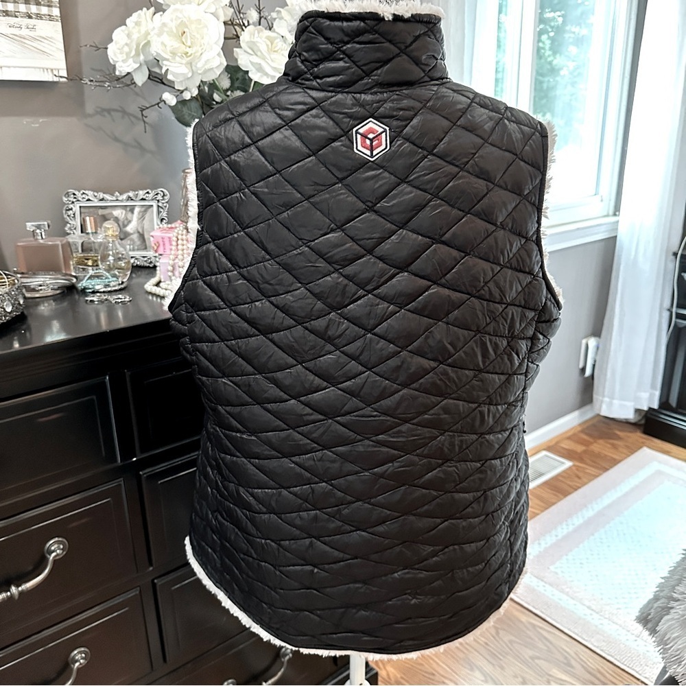 Steve Madden Quilted Puffer Vest Black Faux Sherpa Lined Women’s XL - Picture 10 of 15